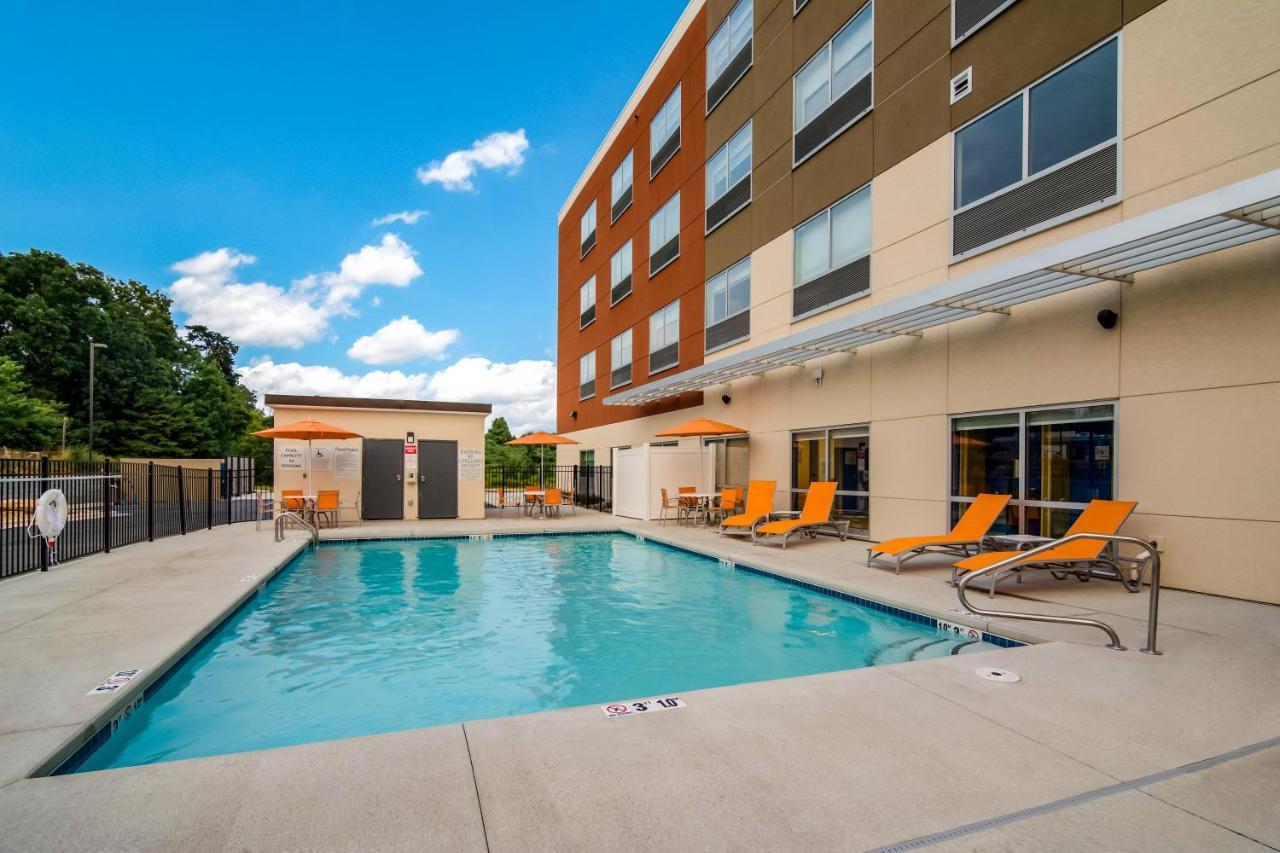 Holiday Inn Express & Suites - Asheboro, An Ihg Hotel Exterior foto